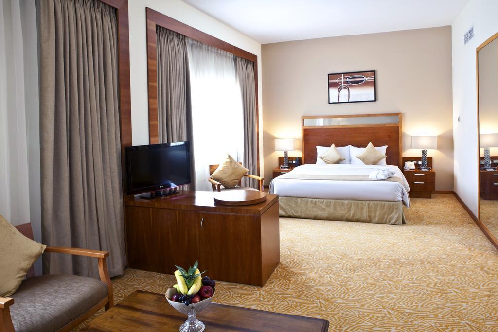 Landmark Riqqa Hotel Dubai Exterior photo